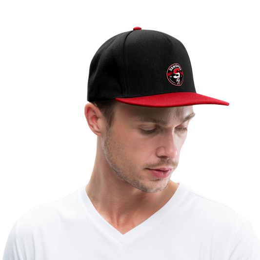 Sandarna p14 logo Snapbackkeps - svart/röd